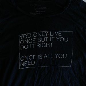 GOOD HYOUMAN YOLO TEE